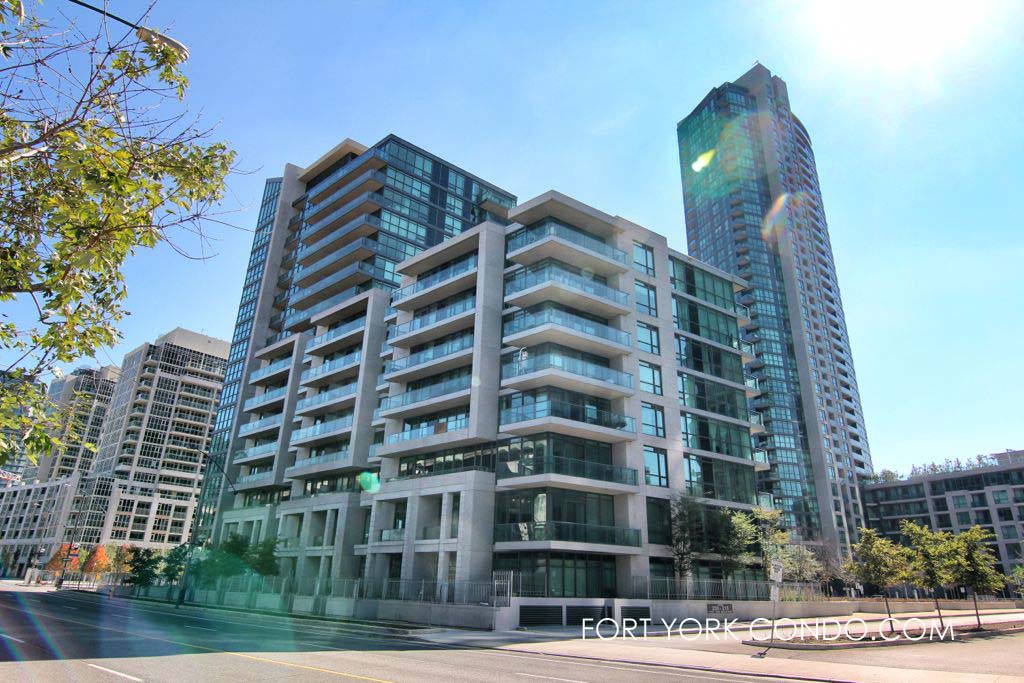 209 Fort York Blvd - Neptune 2 condo is a 16 storey building