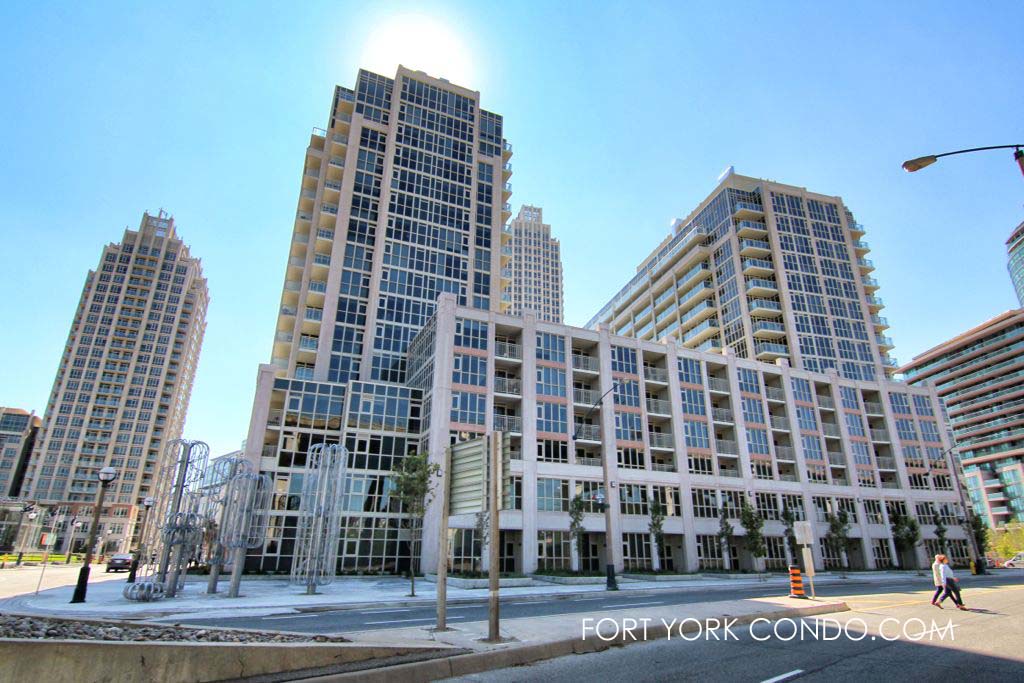 York Harbour Club condos at Fort York built by Plaza